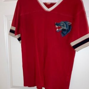 2019 Gucci colllection wolf jersey they 2 hole in arm